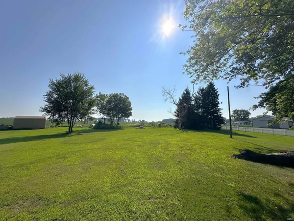 $799,900 | 5240 East Wenz Drive, Monticello, IN 47960