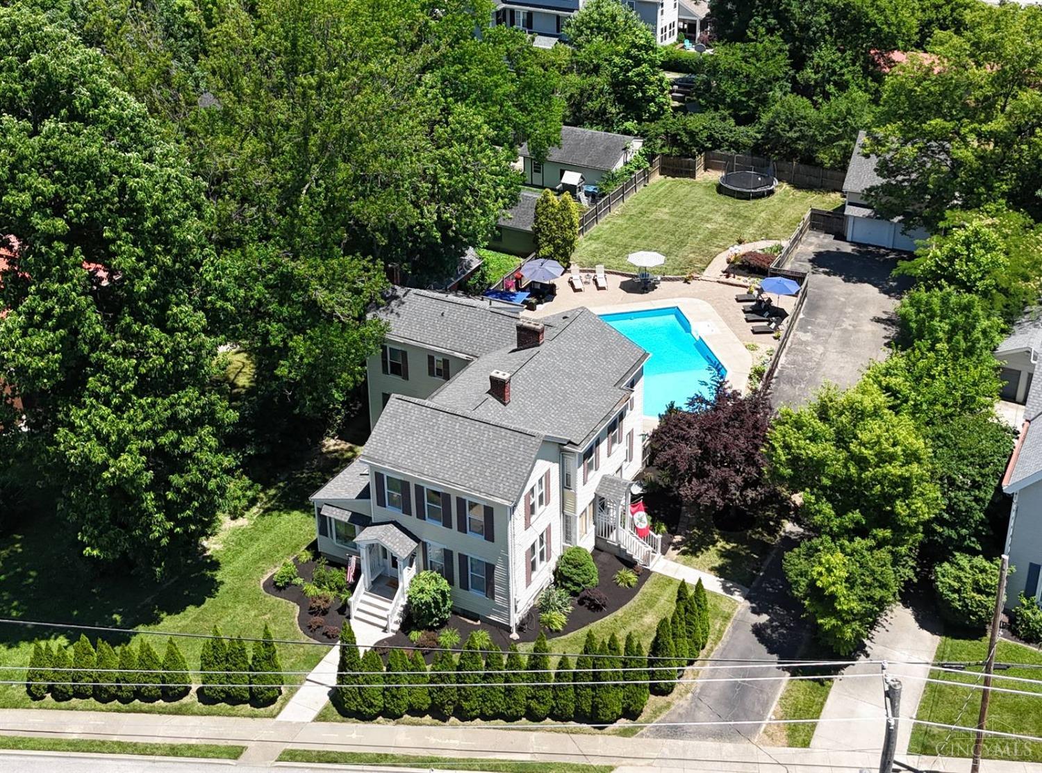6326 Ridge Avenue Cincinnati, OH 45213 - Photo 2 of 66 Gallery Image 2