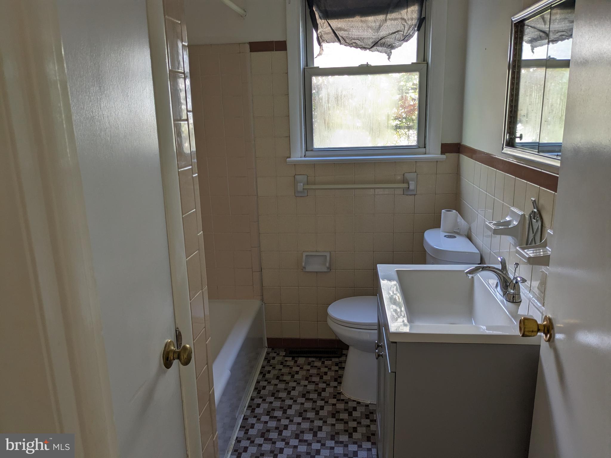 620 Filmore Street Riverside, NJ 08075 - Photo 11 of 22