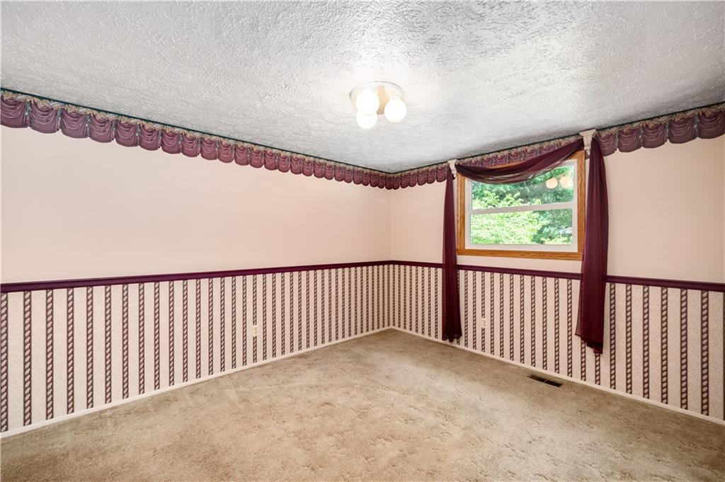 115 Crosslands Road Butler, PA 16002 - Photo 16 of 28 Gallery Image 16
