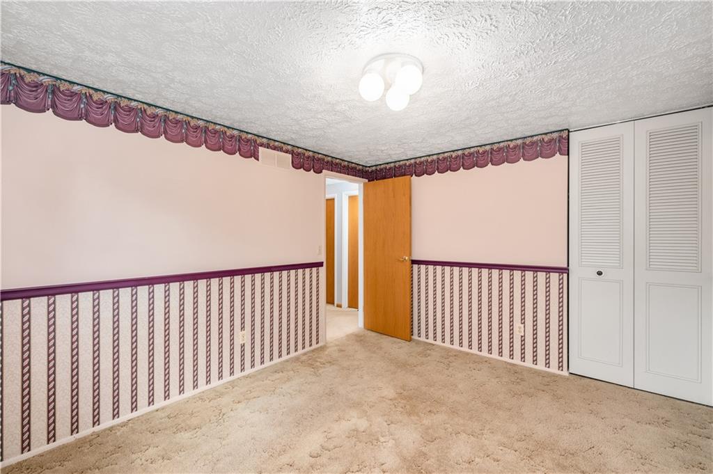 115 Crosslands Road Butler, PA 16002 - Photo 17 of 28 Gallery Image 17