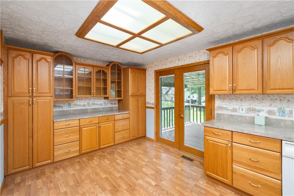 115 Crosslands Road Butler, PA 16002 - Photo 5 of 28 Gallery Image 5