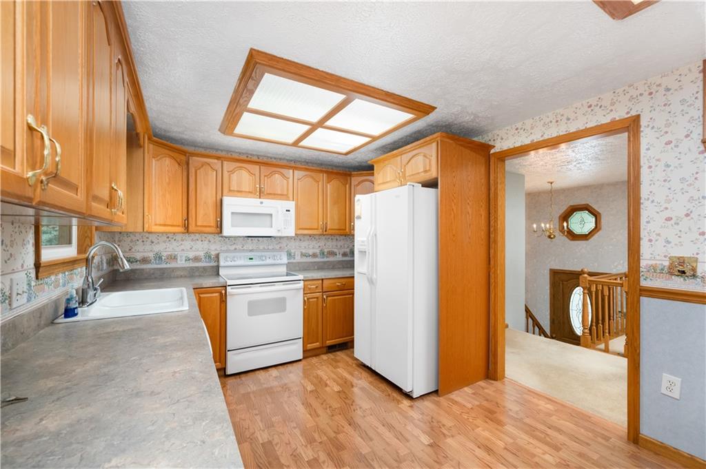 115 Crosslands Road Butler, PA 16002 - Photo 9 of 28 Gallery Image 9