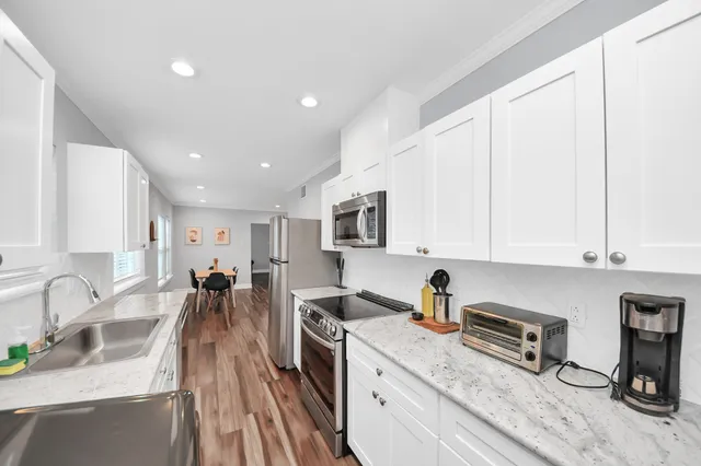 $849,000 | 1508 Ridgewood Street, Houston, TX 77006