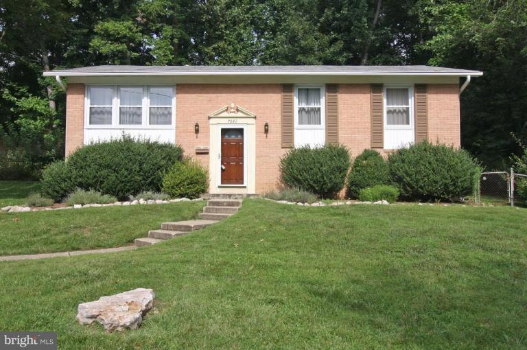 7842 Brompton Street Springfield, VA 22152 - Photo 1 of 15 Exterior (Main)