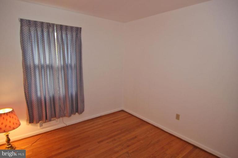 7842 Brompton Street Springfield, VA 22152 - Photo 8 of 15 Bedroom #3