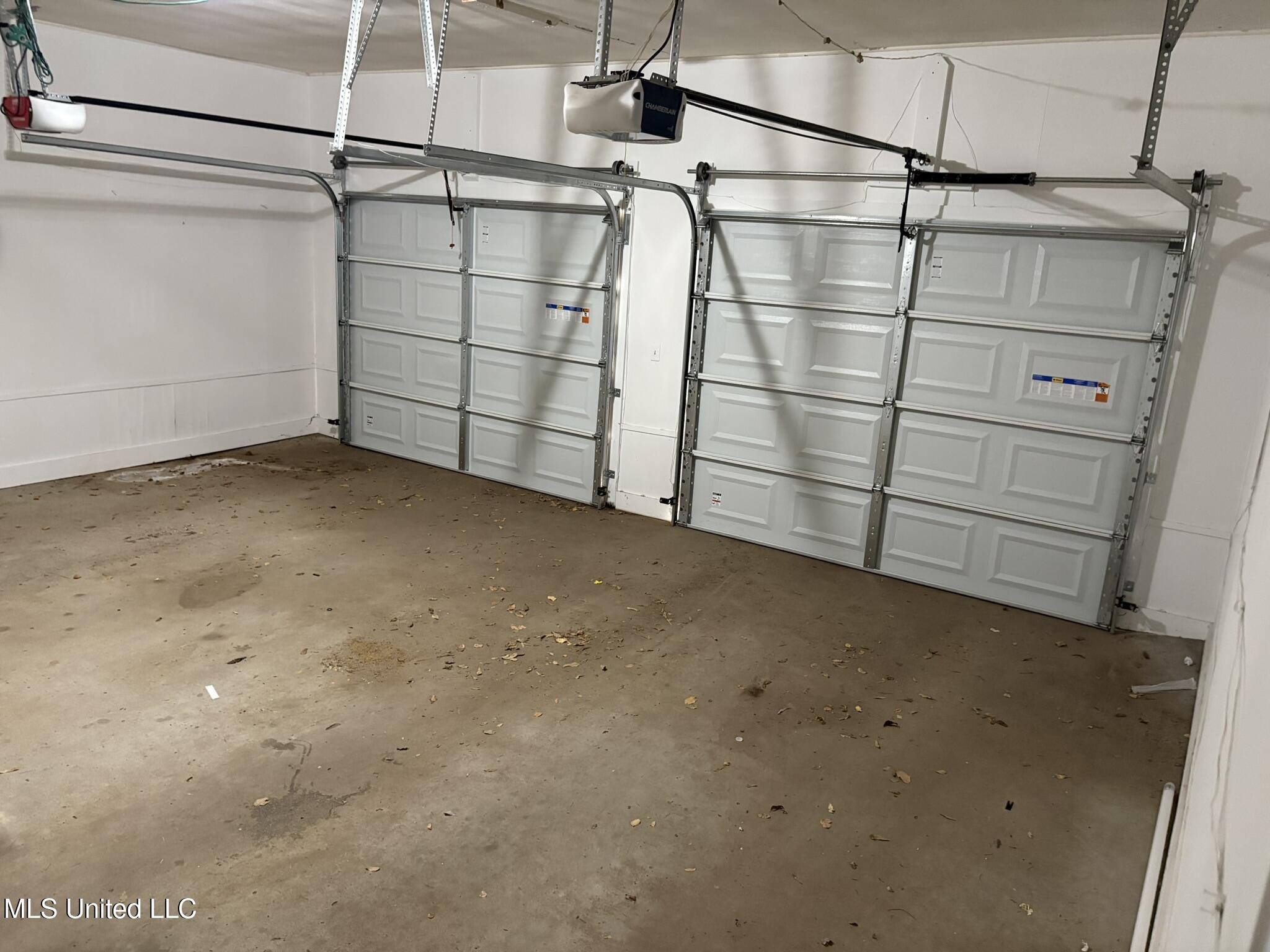 406 Leflore Avenue Belzoni, MS 39038 - Photo 24 of 28 Garage