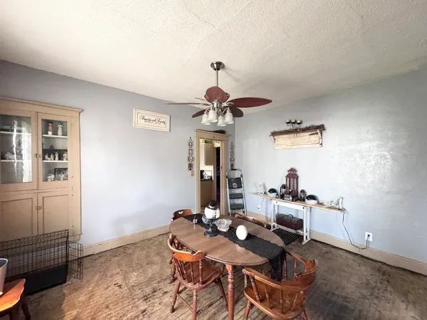 $120,000 | 325 West Porter Street, Salem, IL 62881