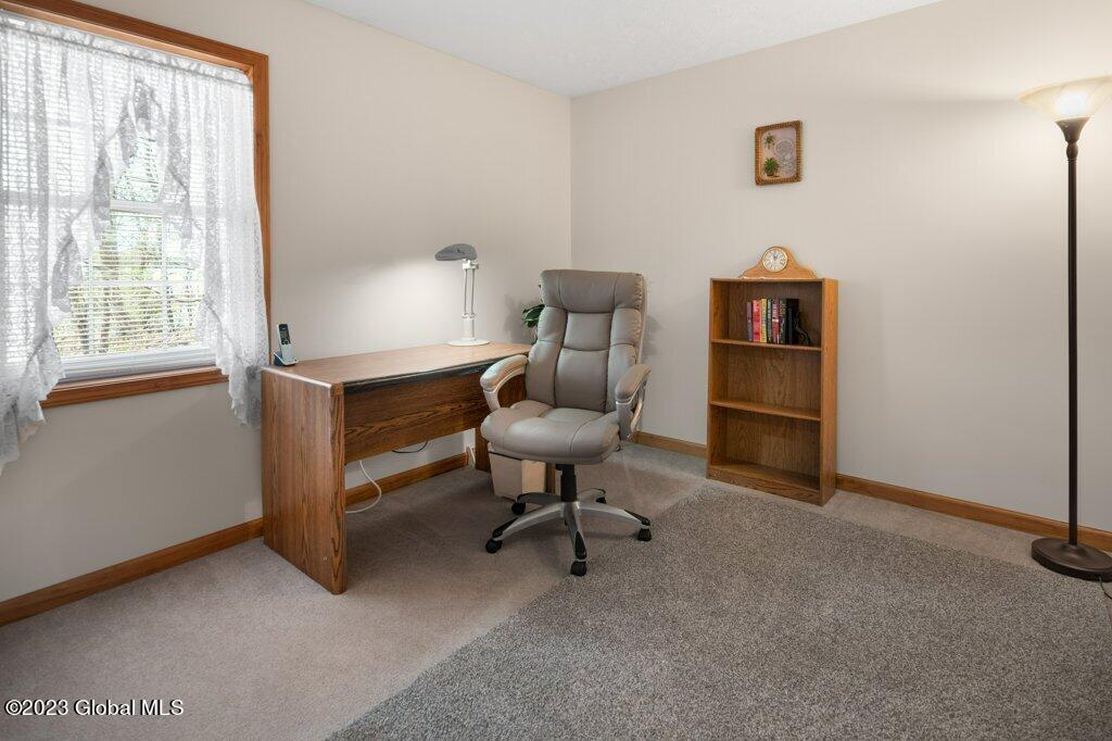 38 Dorlyn Road Colonie, NY 12205 - Photo 17 of 27 Interior 14