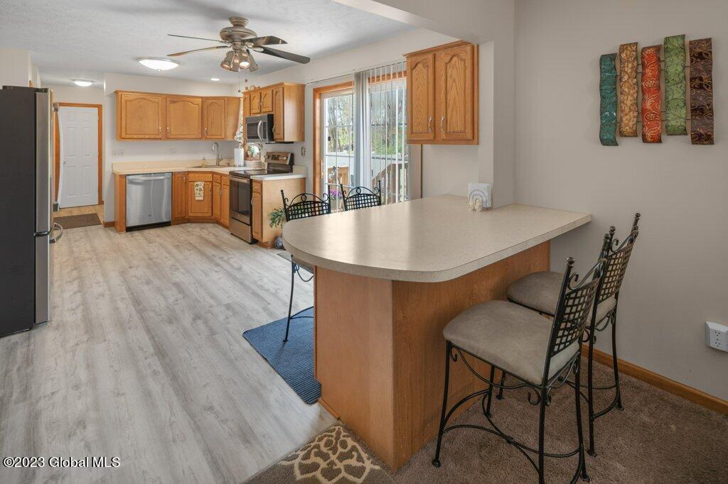38 Dorlyn Road Colonie, NY 12205 - Photo 5 of 27 Interior 04