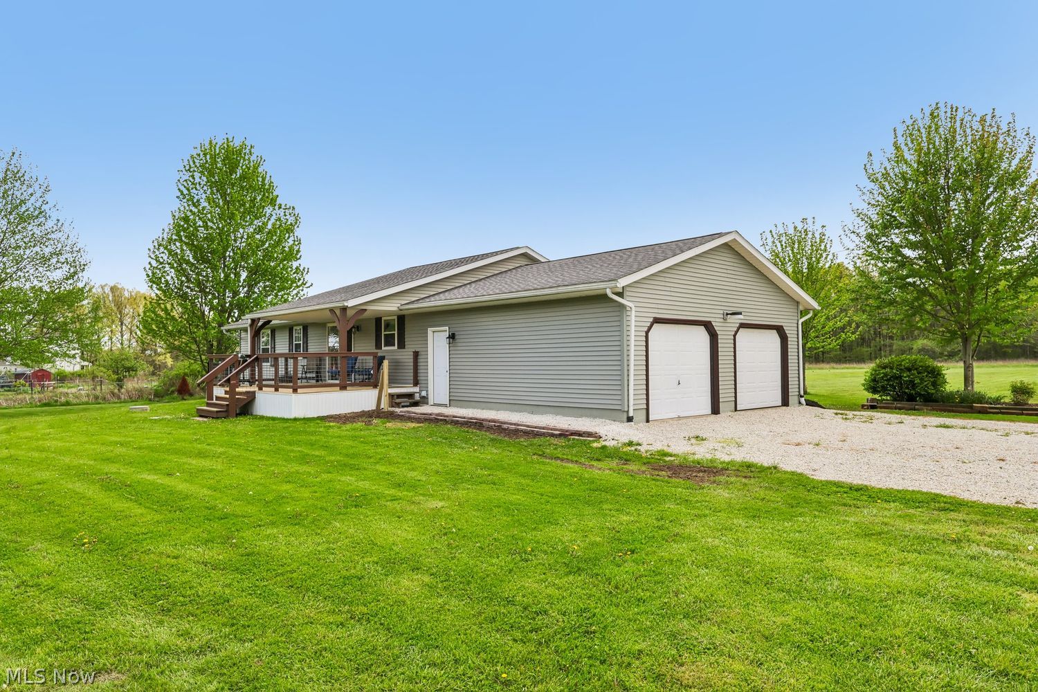 8965 Corbett Road Diamond, OH 44412 - Photo 27 of 48