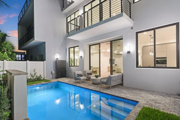 $3,750,000 | 408 Southeast 2nd Street, Delray Beach, FL 33483