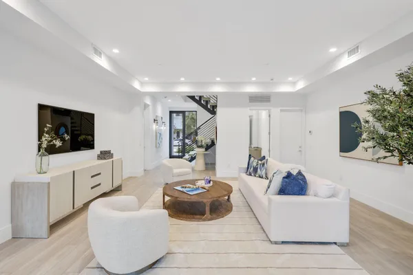 $3,750,000 | 408 Southeast 2nd Street, Delray Beach, FL 33483