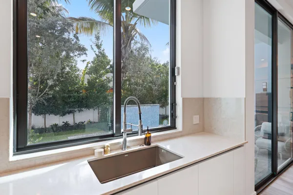 $3,750,000 | 408 Southeast 2nd Street, Delray Beach, FL 33483