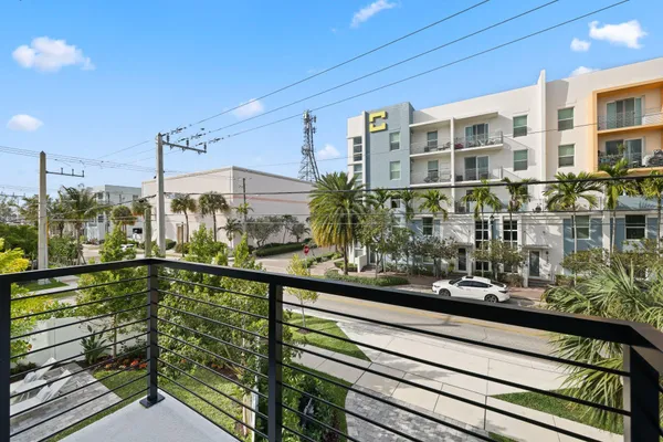 $3,750,000 | 408 Southeast 2nd Street, Delray Beach, FL 33483
