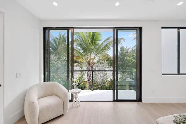 $3,750,000 | 408 Southeast 2nd Street, Delray Beach, FL 33483