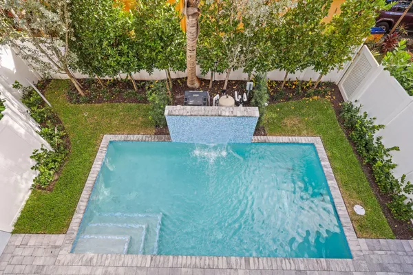 $3,750,000 | 408 Southeast 2nd Street, Delray Beach, FL 33483
