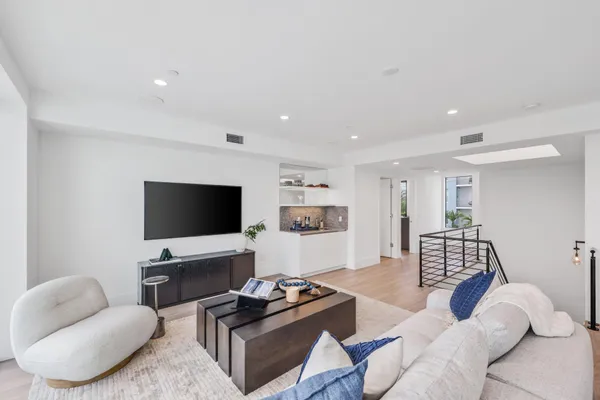 $3,750,000 | 408 Southeast 2nd Street, Delray Beach, FL 33483