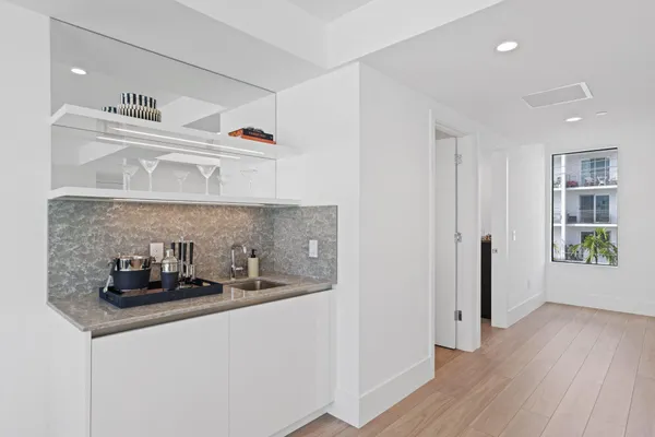 $3,750,000 | 408 Southeast 2nd Street, Delray Beach, FL 33483