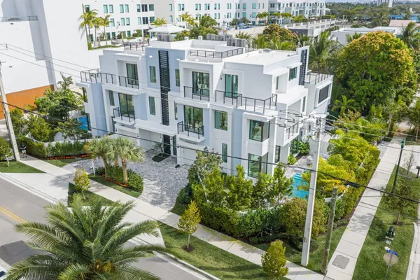 $3,750,000 | 408 Southeast 2nd Street, Delray Beach, FL 33483
