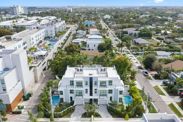 $3,750,000 | 408 Southeast 2nd Street, Delray Beach, FL 33483