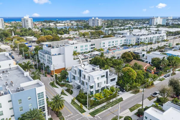 $3,750,000 | 408 Southeast 2nd Street, Delray Beach, FL 33483