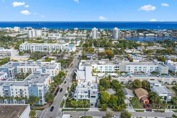 $3,750,000 | 408 Southeast 2nd Street, Delray Beach, FL 33483