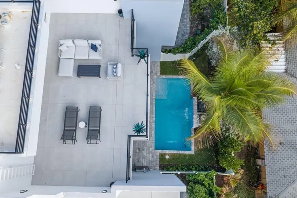 $3,750,000 | 408 Southeast 2nd Street, Delray Beach, FL 33483