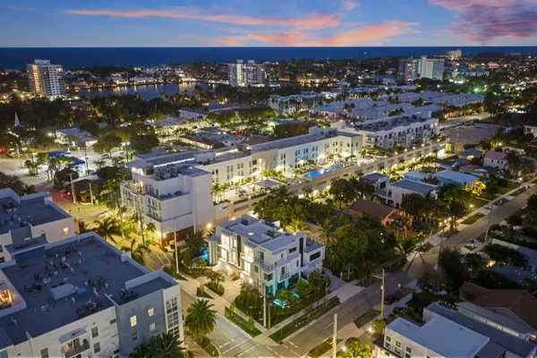 $3,750,000 | 408 Southeast 2nd Street, Delray Beach, FL 33483