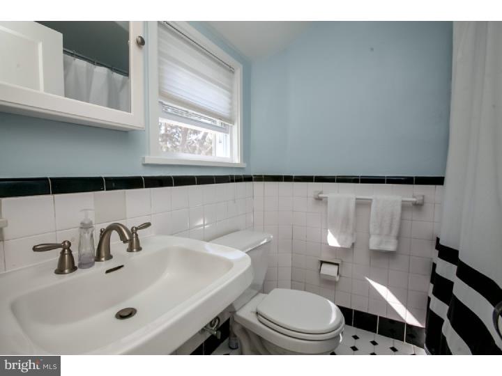 113 Sandy Bank Road Media, PA 19063 - Photo 18 of 25 Bathroom