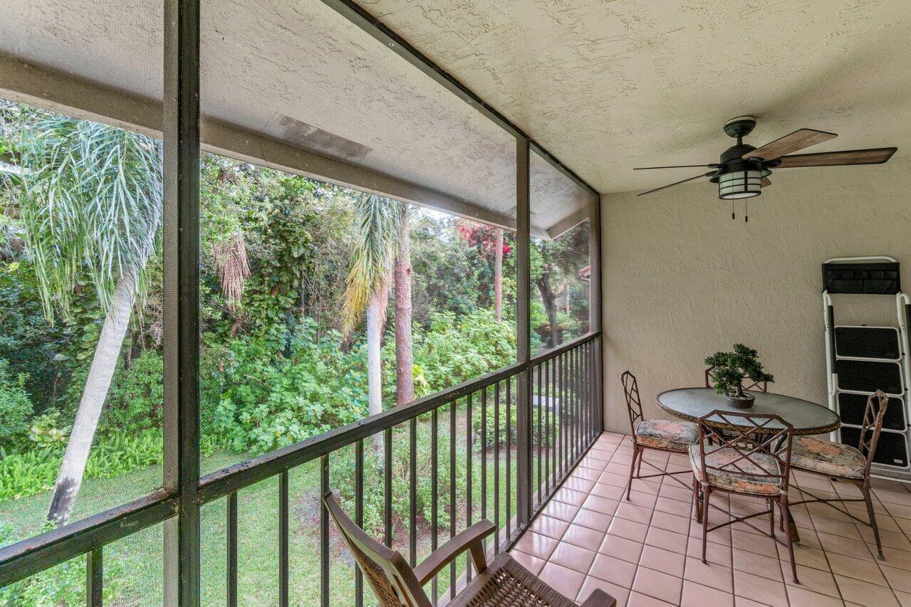 5570 Coach House Circle, Unit H Boca Raton, FL 33486 - Photo 24 of 28 28