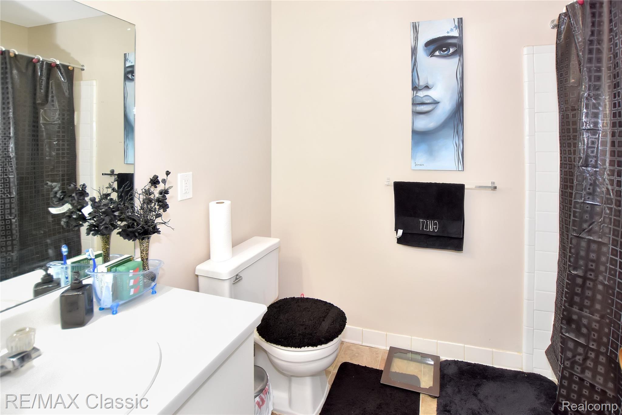 30042 12 Mile Road, Unit 60 Farmington, MI 48334 - Photo 9 of 9 uvqhd4q631x5cdvjxz9ye1sjsiq0ubzvfxf9fueg.jpg