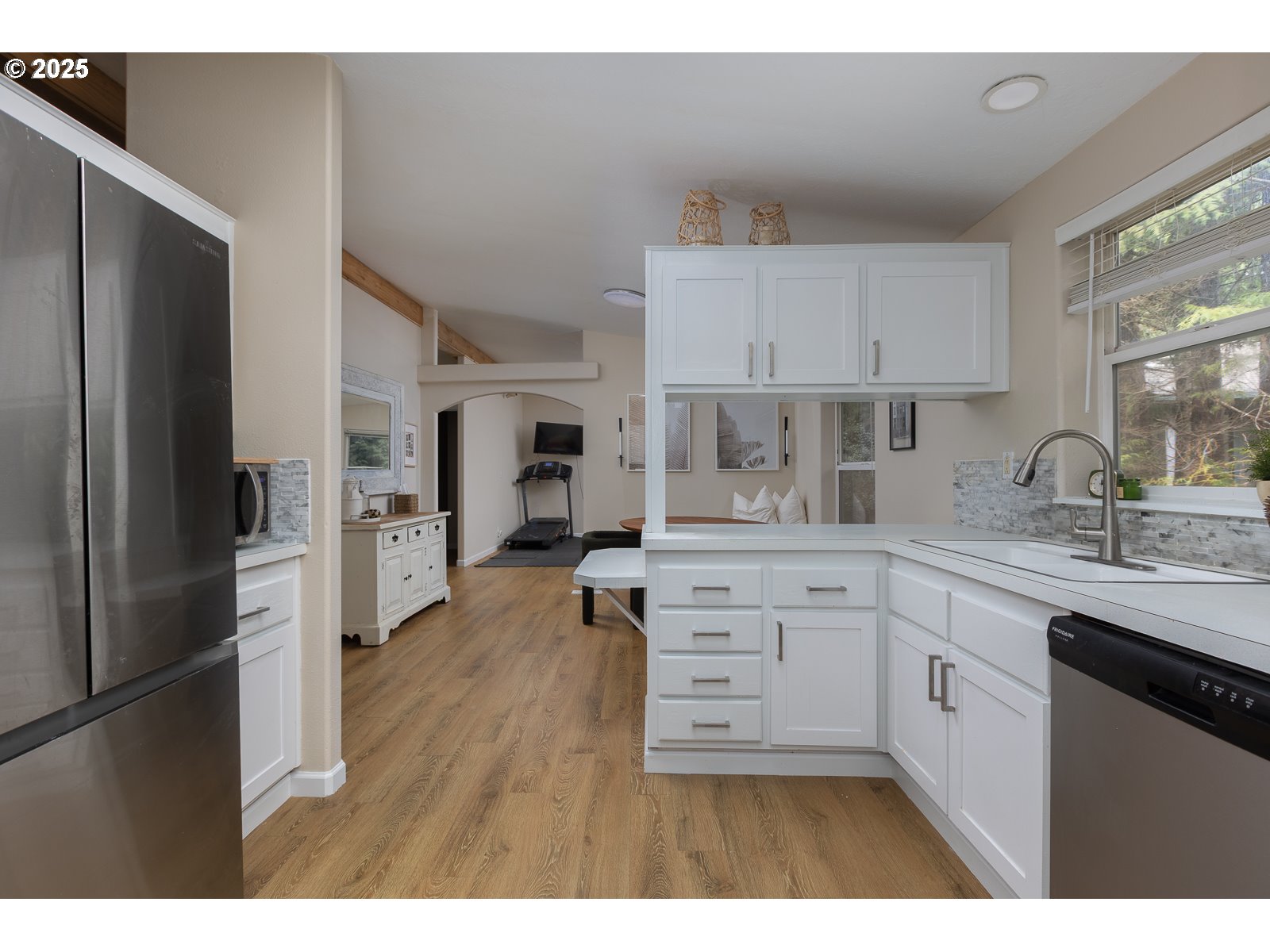 80 Seagrove Loop Lincoln City, OR 97367 - Photo 9 of 28