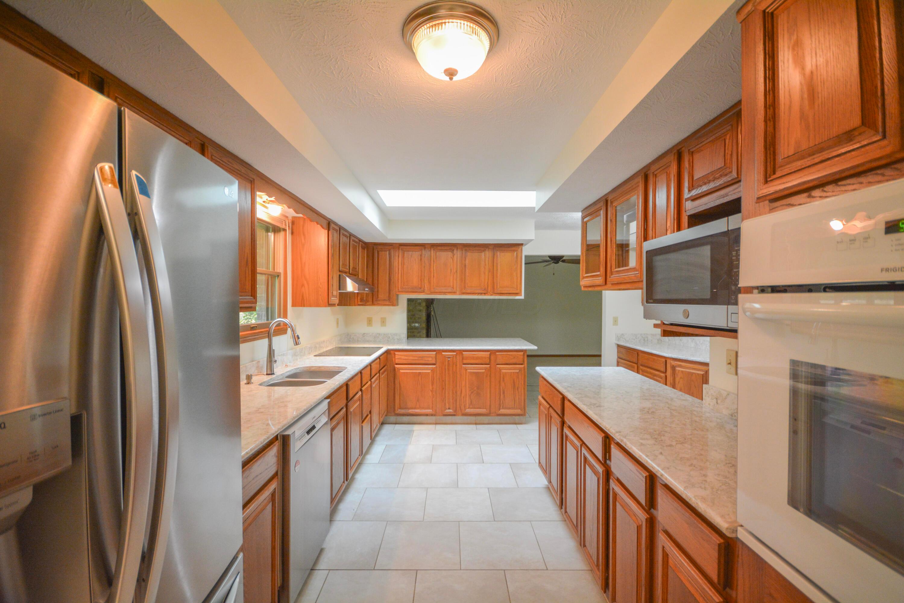 2987 Old Clifton Road Springfield, OH 45502 - Photo 32 of 107 47-DSC_0772