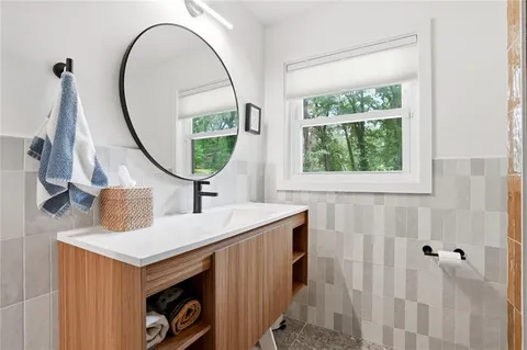 $449,000 | 1720 Mary Lou Lane Southeast, Atlanta, GA 30316