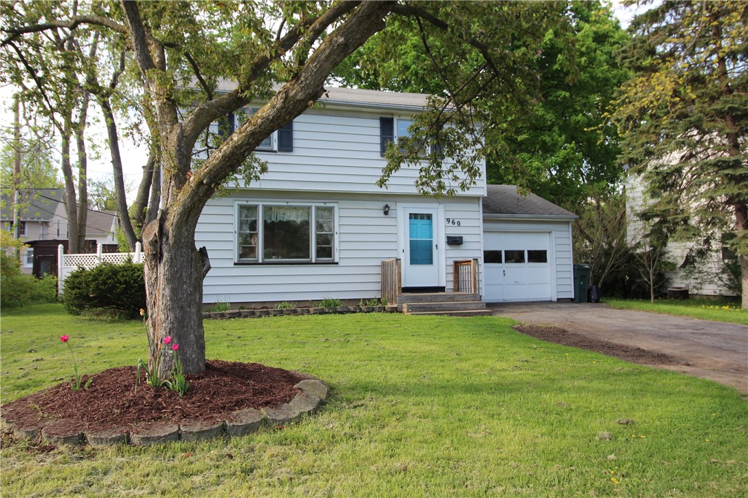 960 Blossom Road Rochester, NY 14610 - Photo 1 of 1