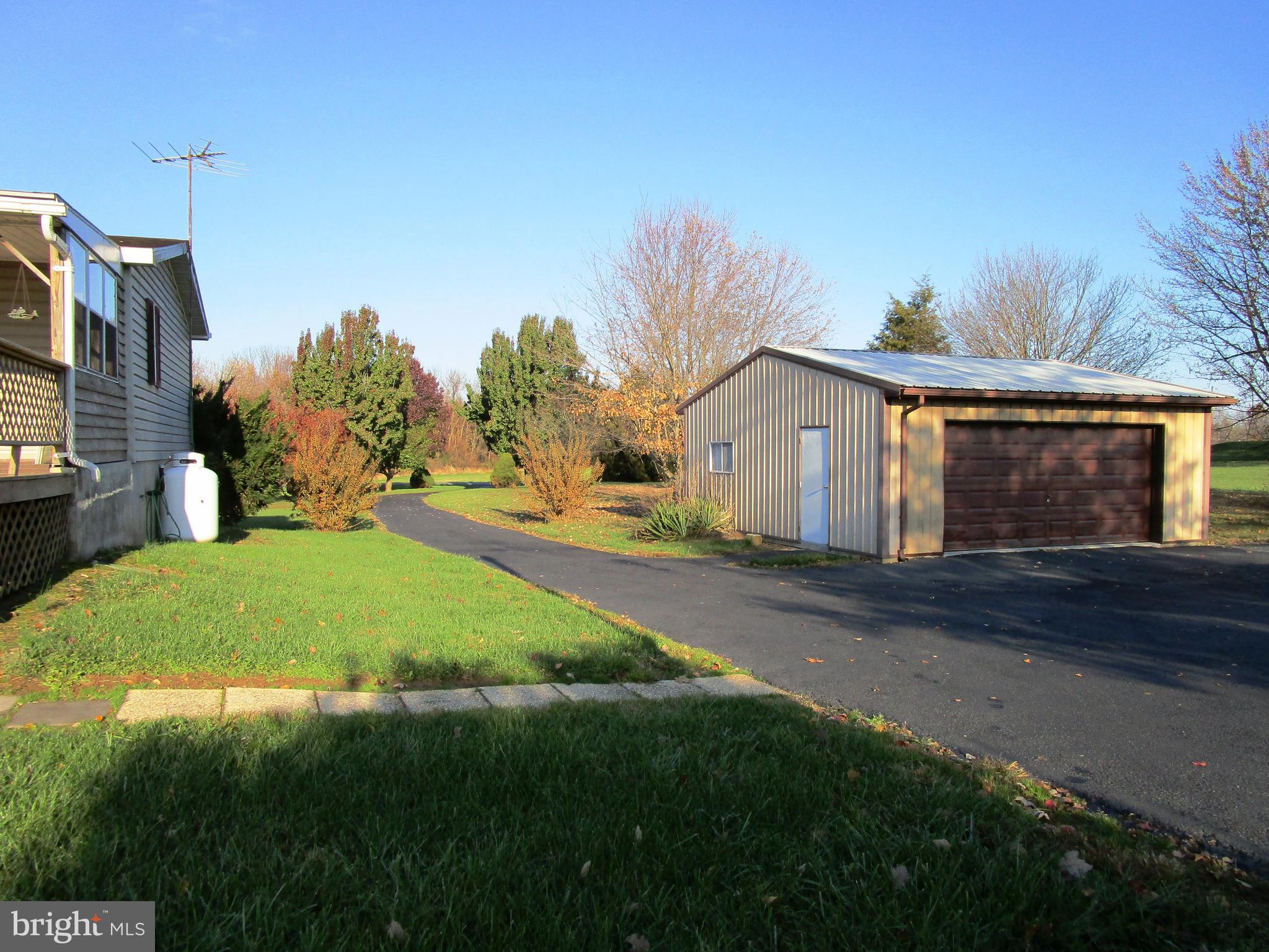 213 Jackson Square Road Thomasville, PA 17364 - Photo 3 of 20