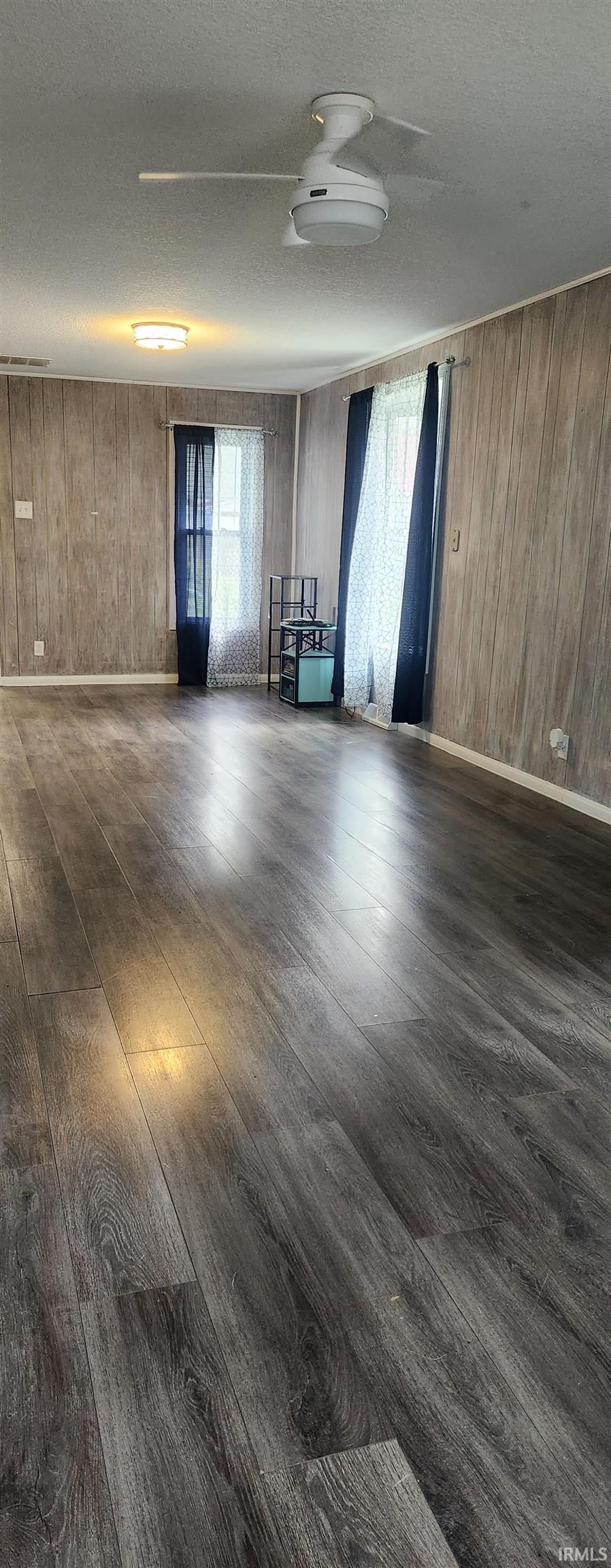 1515 West Monroe Street Decatur, IN 46733 - Photo 5 of 14