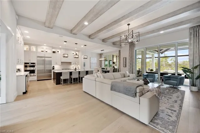 $3,625,000 | 8781 Santo Domingo Drive, Naples, FL 34112