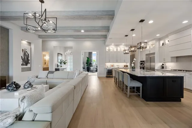 $3,625,000 | 8781 Santo Domingo Drive, Naples, FL 34112