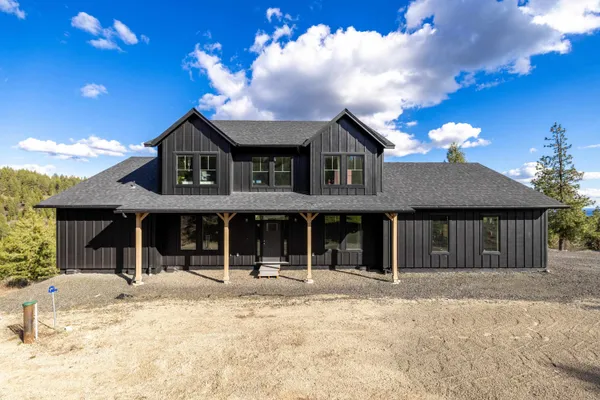 $999,999 | 6670 Stoneridge Way, Deer Park, WA 99006