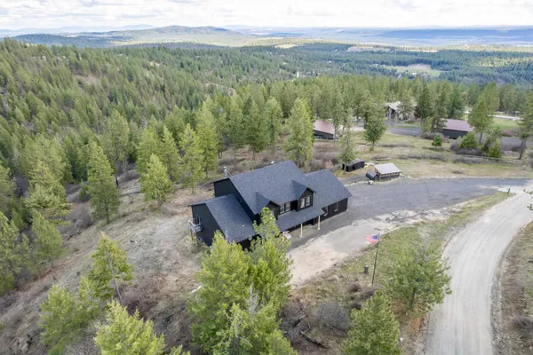 $999,999 | 6670 Stoneridge Way, Deer Park, WA 99006