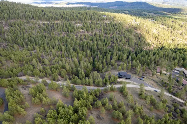 $999,999 | 6670 Stoneridge Way, Deer Park, WA 99006