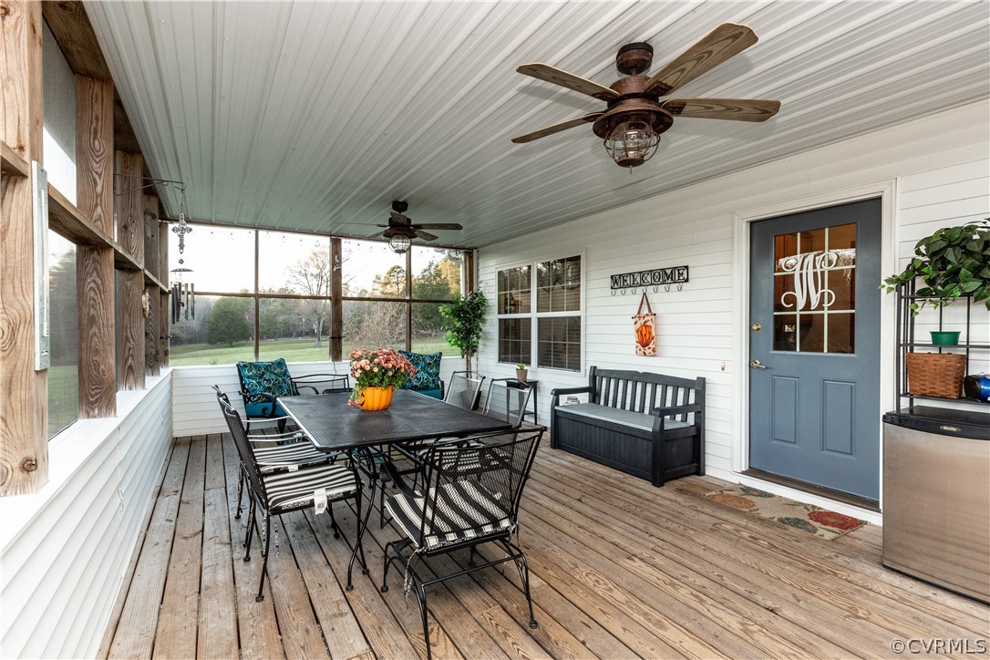 19601 Ahern Road Moseley, VA 23120 - Photo 36 of 50 a outdoor space with furniture