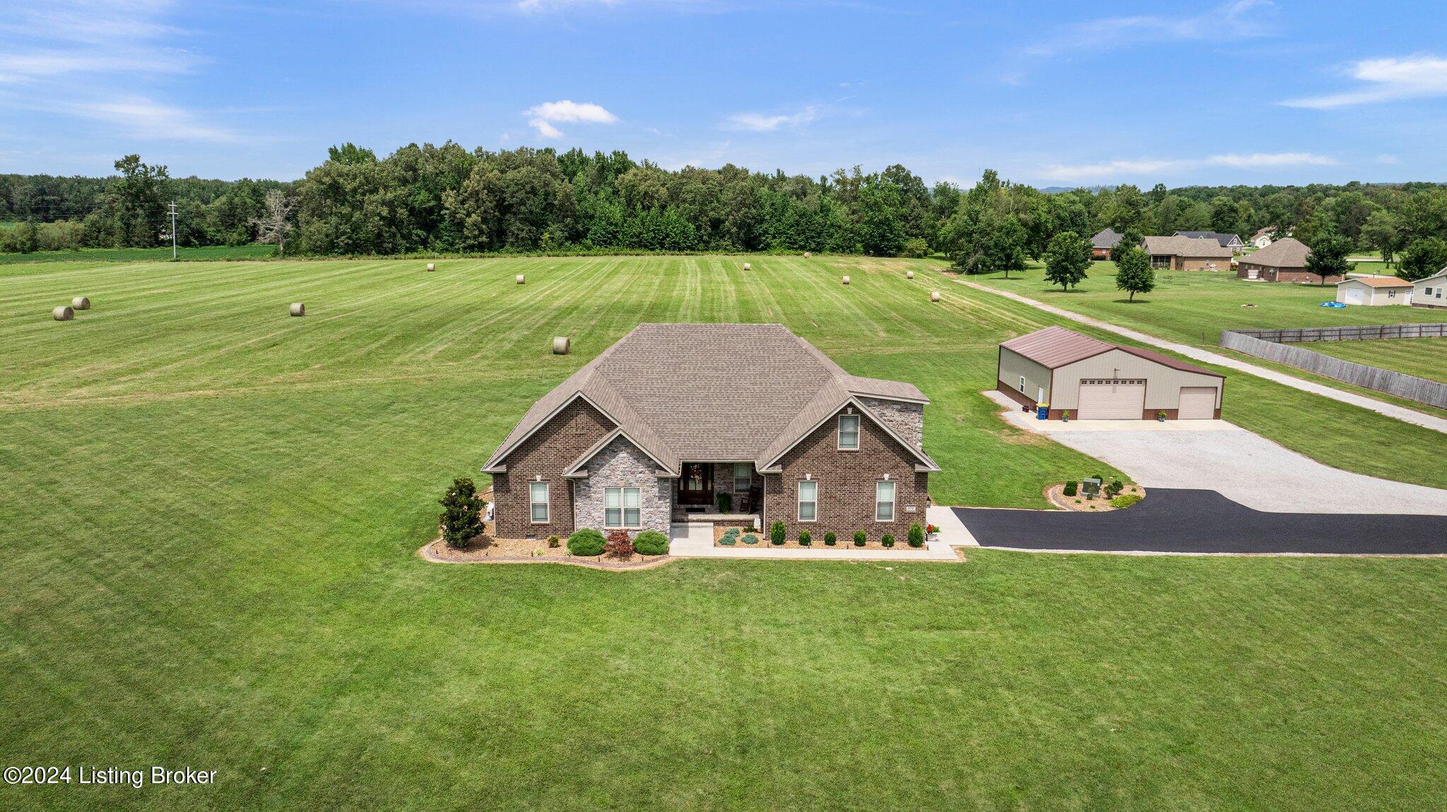 370 New Grove Road Smiths Grove, KY 42171 - Photo 6 of 42 13-web-or-mls-DJI_20240813130432_0319_D