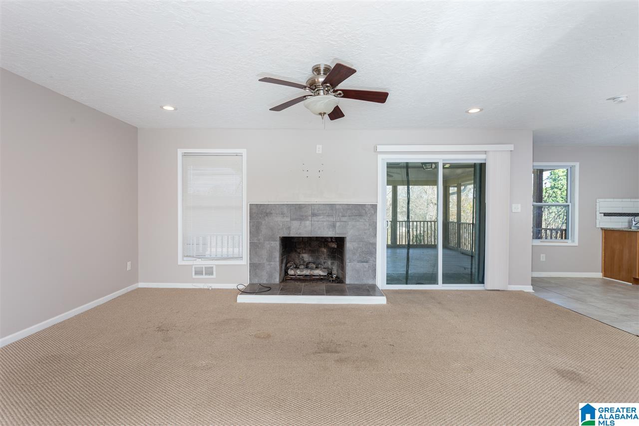 909 County Line Road Oxford, AL 36203 - Photo 13 of 37