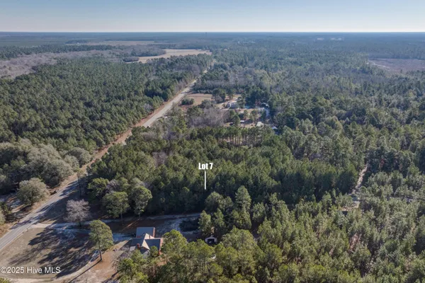 $60,000 | 26688 Highway 210, Currie, NC 28435