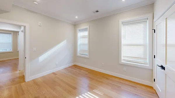 $5,595 | 161 Allston Street, Unit 2, Boston, MA 02134