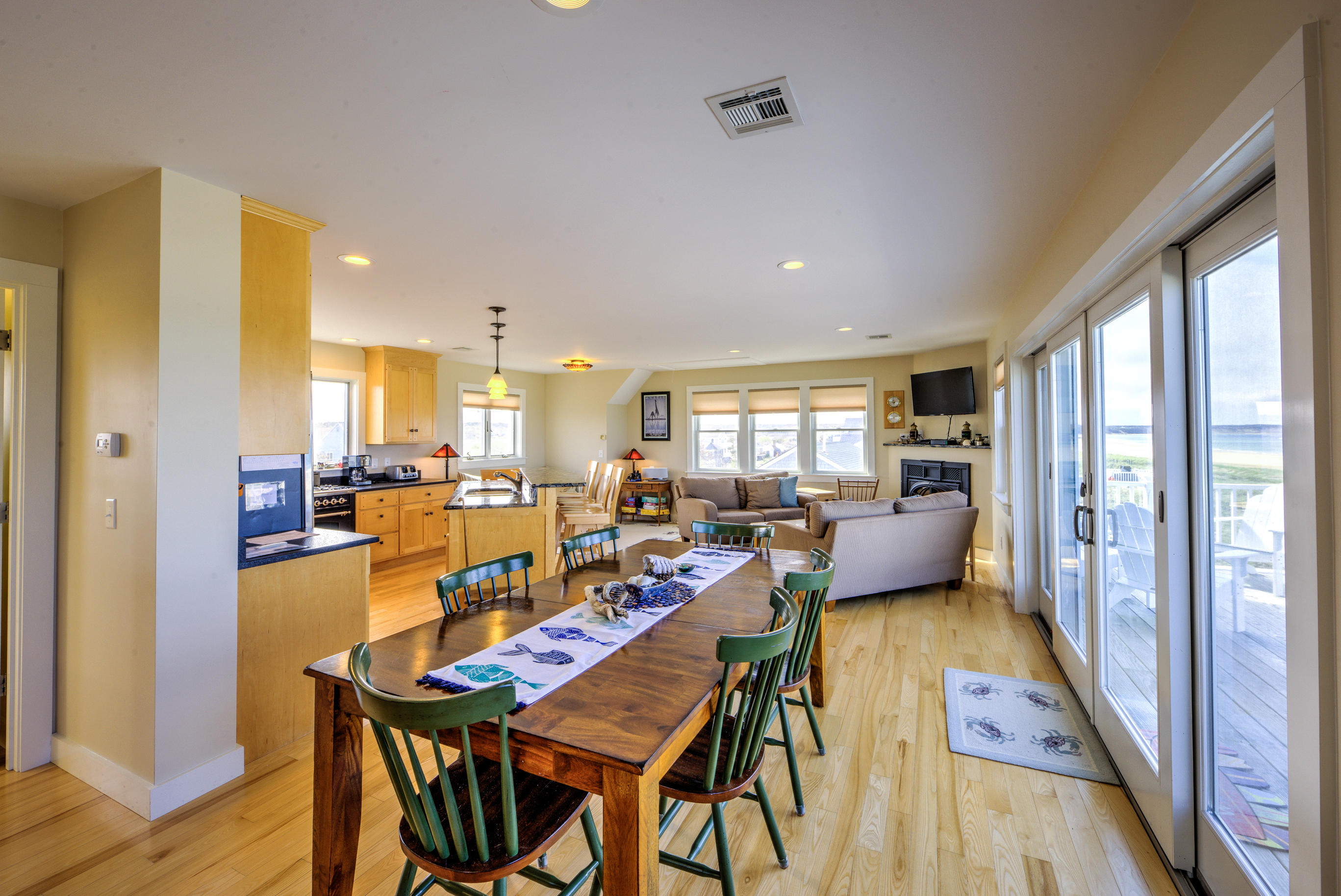 281 Phillips Road Sandwich, MA 02563 - Photo 6 of 24 untitled-131