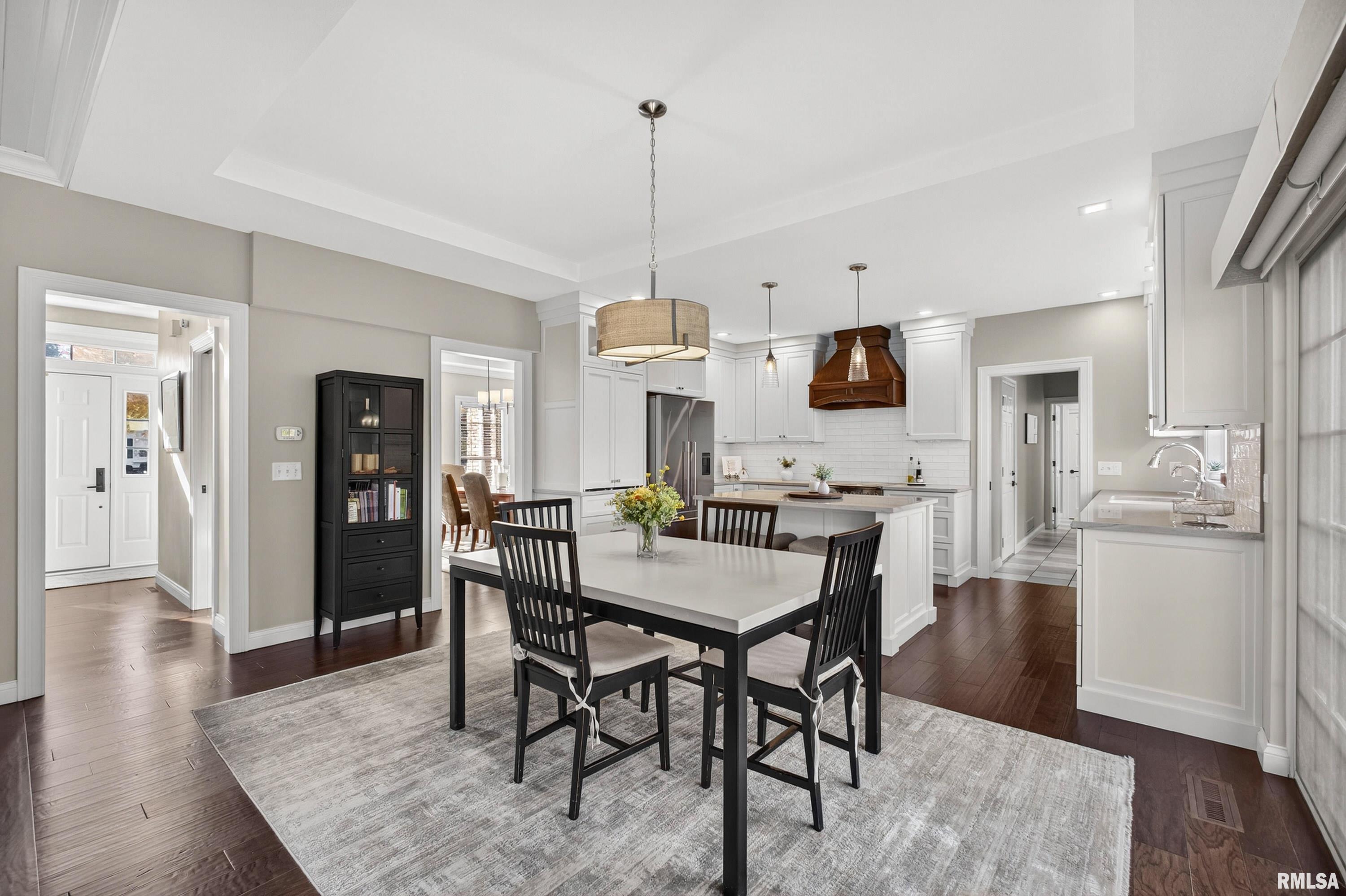 4005 Forest Road Davenport, IA 52807 - Photo 16 of 60 Gallery Image 16